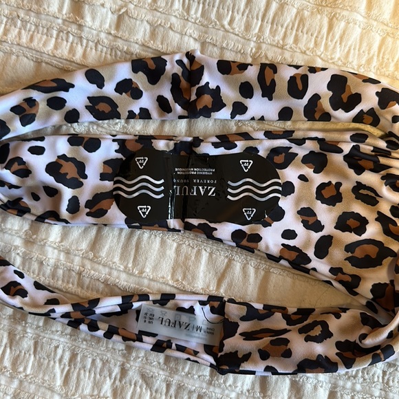 Zaful leopard print bikini - Picture 5 of 6